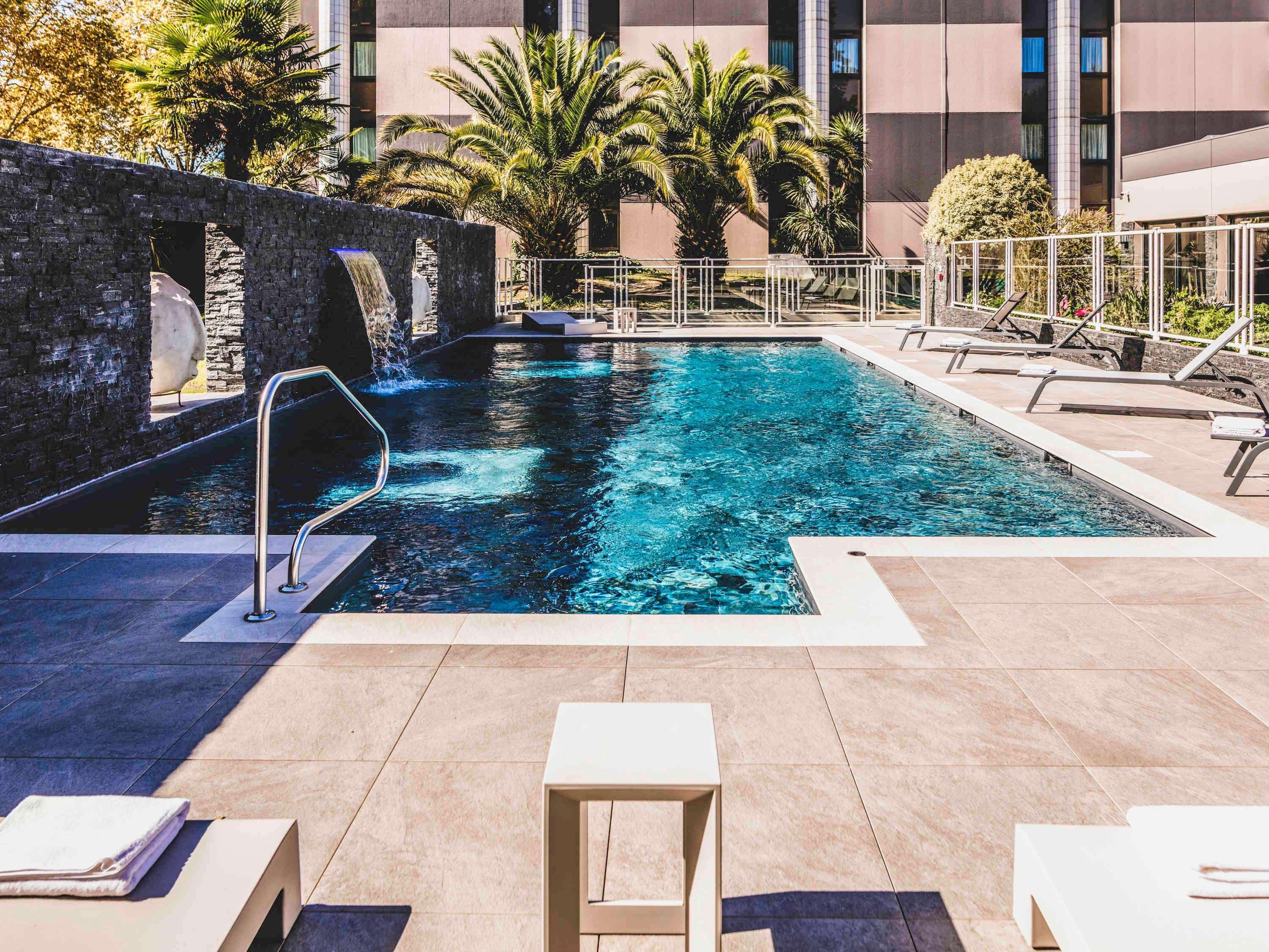 Mercure Pau Palais Des Sports Eksteriør bilde