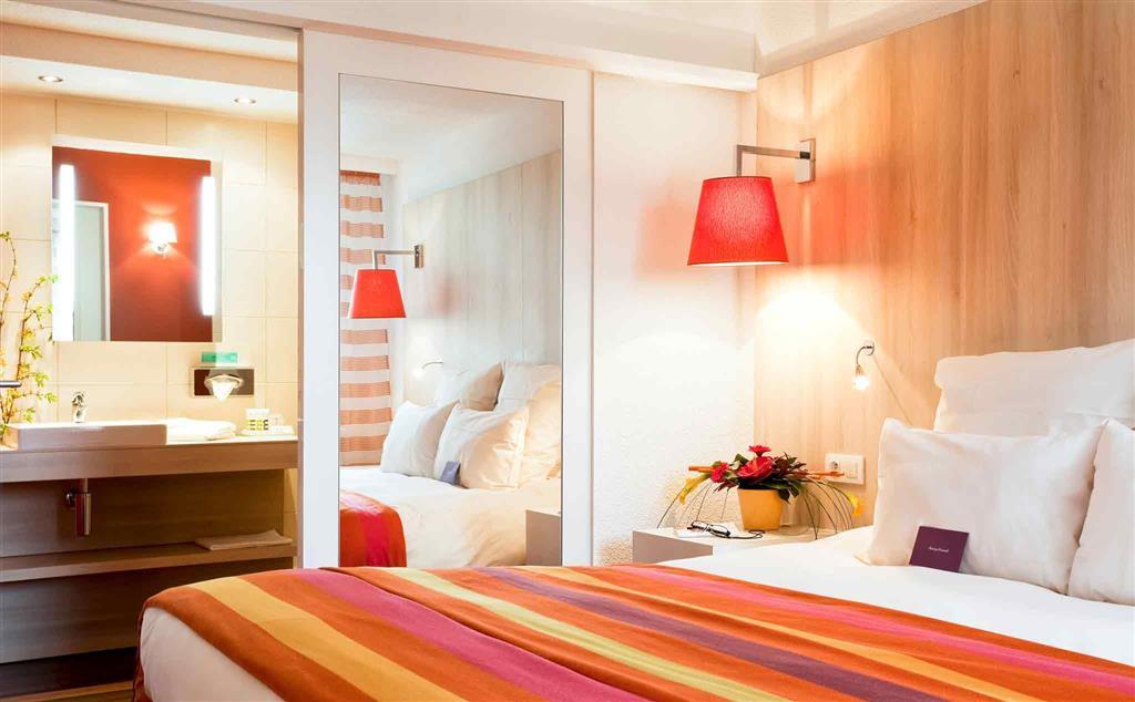 Mercure Pau Palais Des Sports Eksteriør bilde