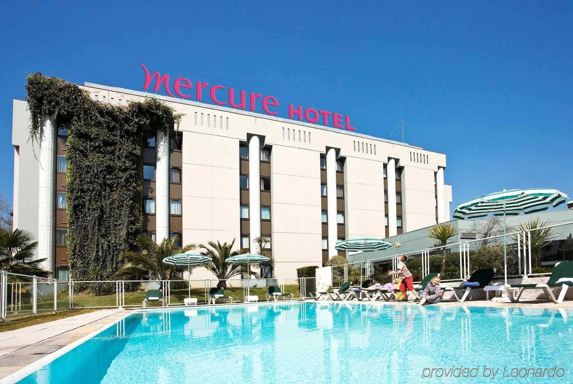 Mercure Pau Palais Des Sports Eksteriør bilde