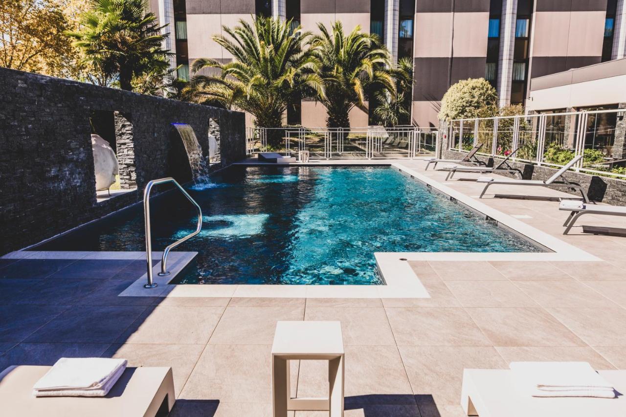 Mercure Pau Palais Des Sports Eksteriør bilde