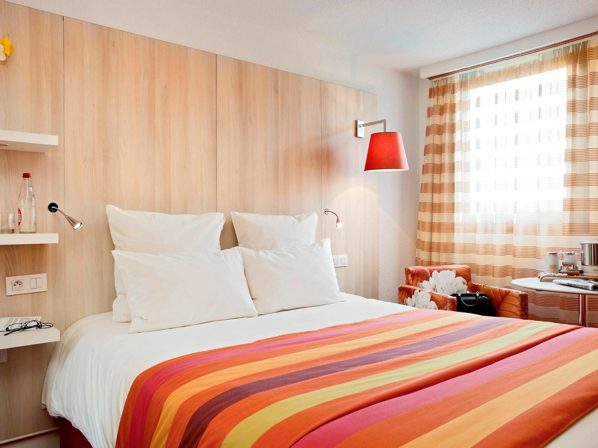 Mercure Pau Palais Des Sports Eksteriør bilde